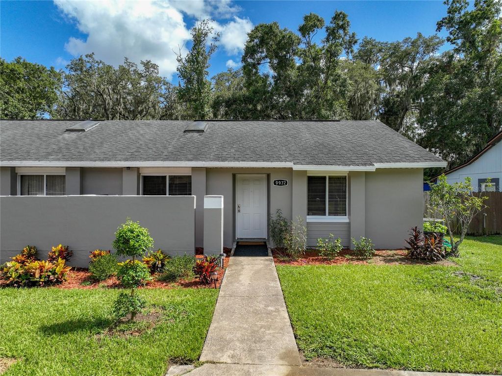 Photo of 9972 Burl Way, Orlando, FL 32817 (MLS # O6344370)