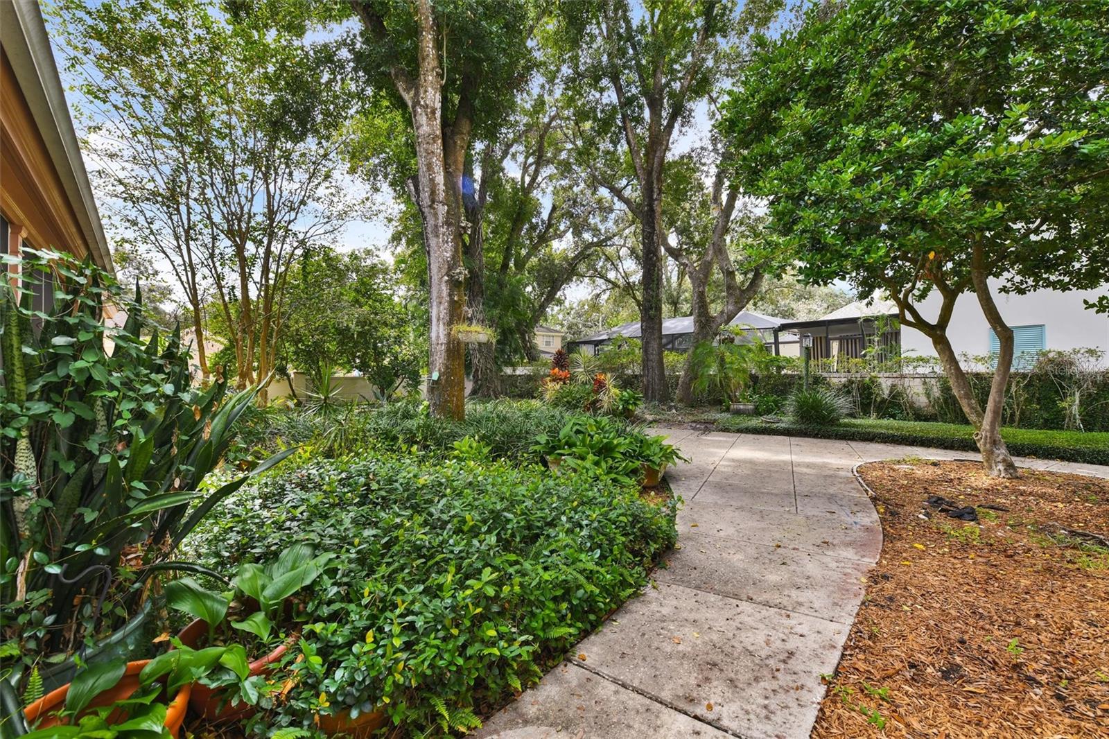 THOMPSON EAST SUB UNIT 2 - Residential