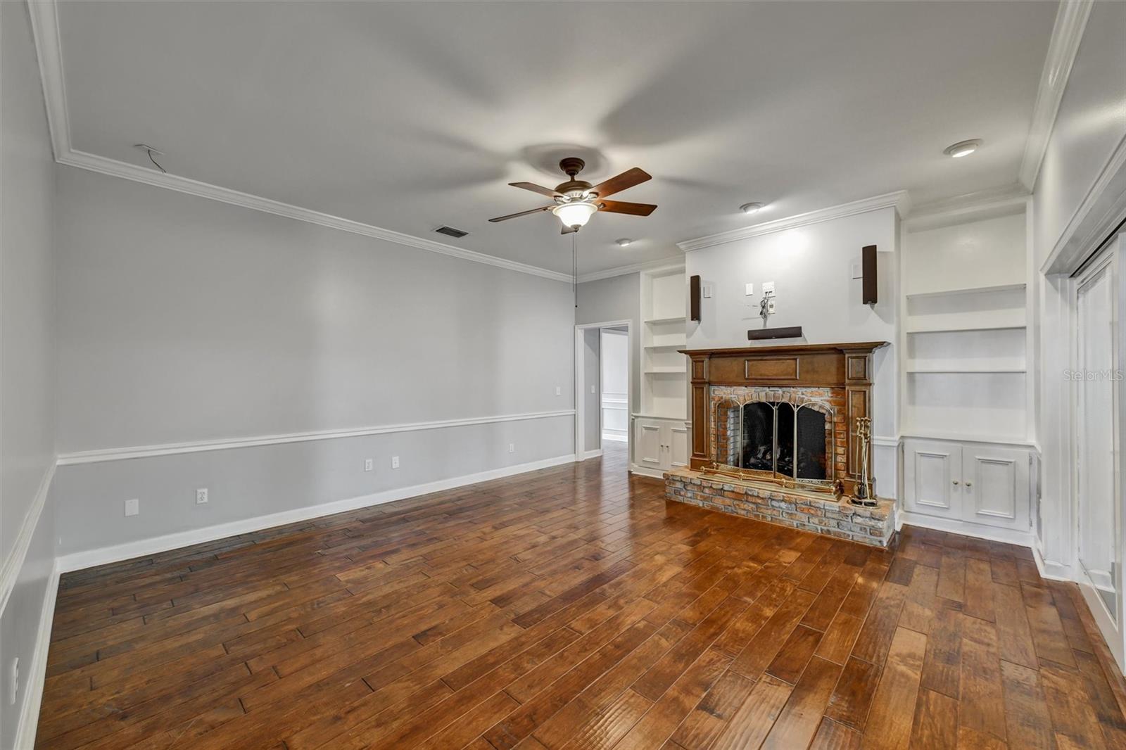 THOMPSON EAST SUB UNIT 2 - Residential