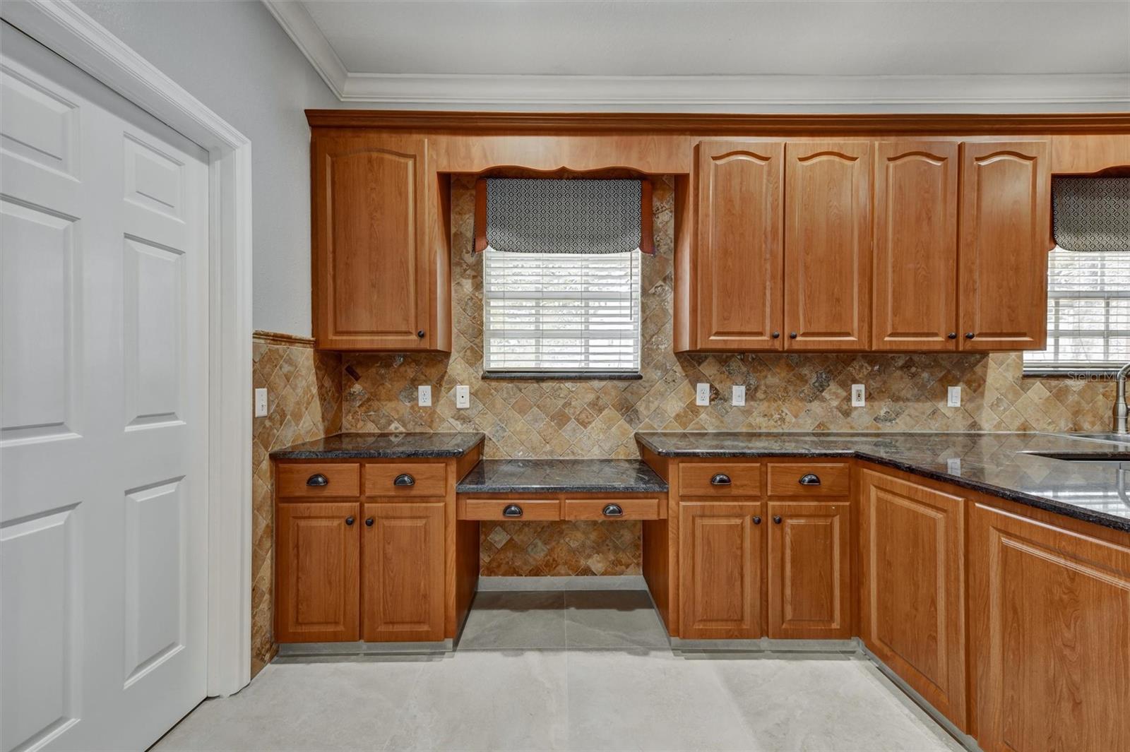 THOMPSON EAST SUB UNIT 2 - Residential