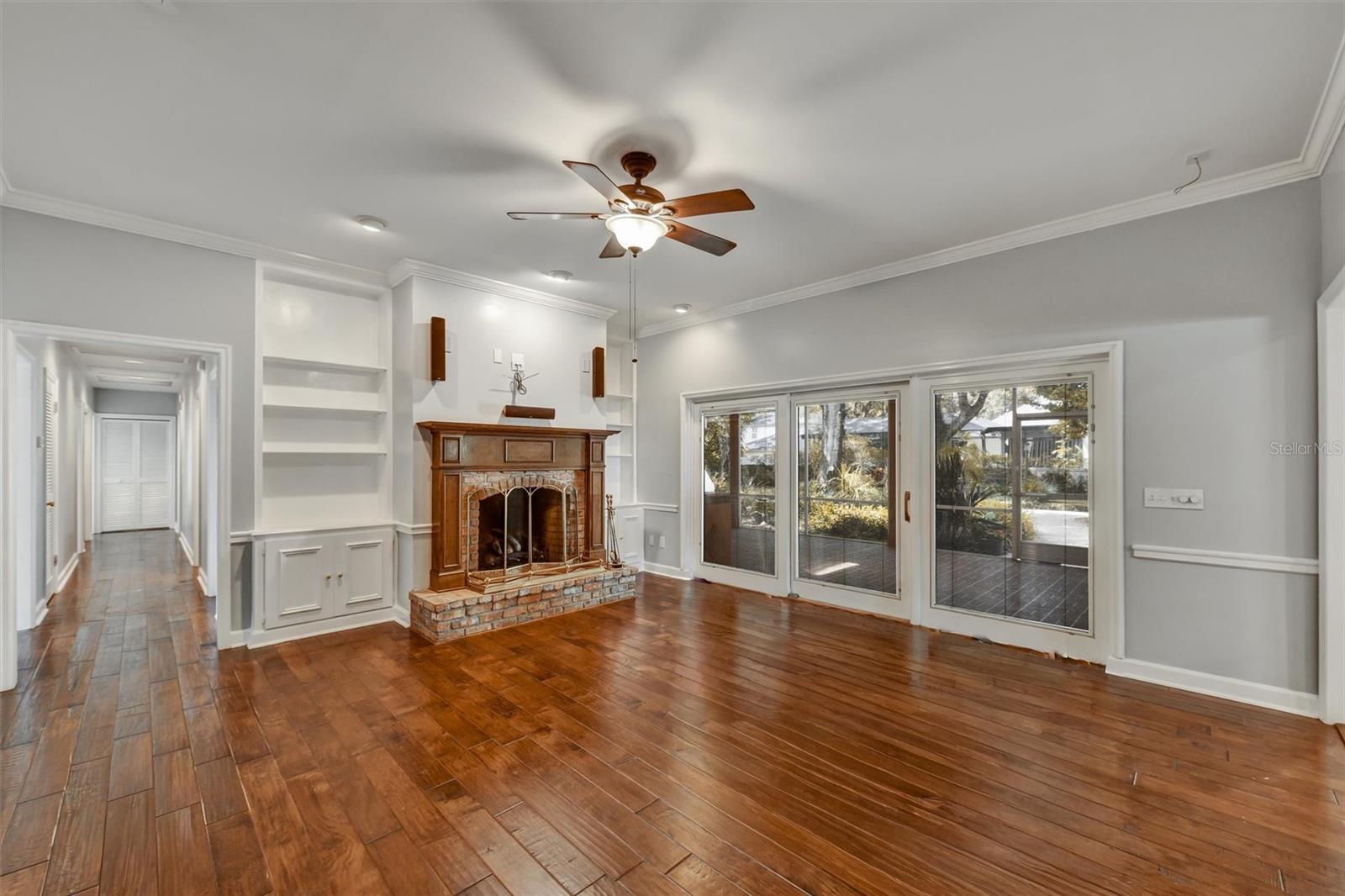 THOMPSON EAST SUB UNIT 2 - Residential
