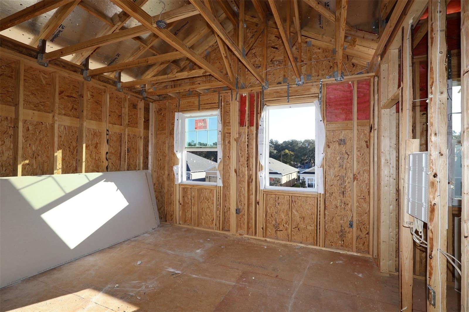 EMERSON POINTE - Residential