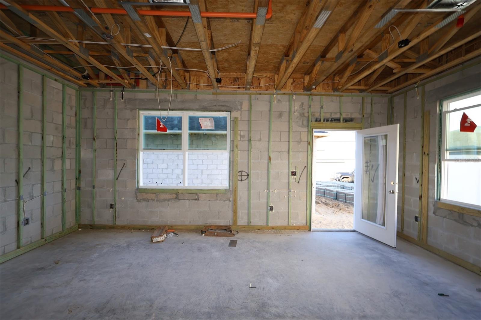 EMERSON POINTE - Residential