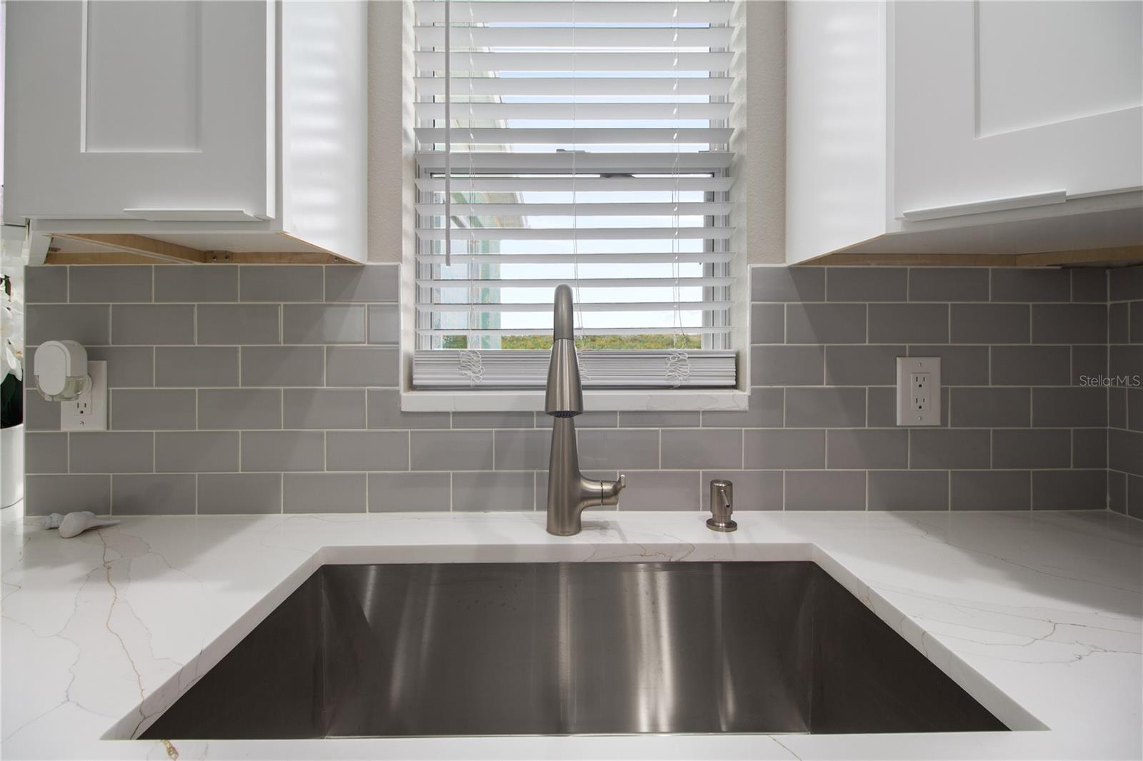 PLEASURE ISLES 4TH ADD - Residential