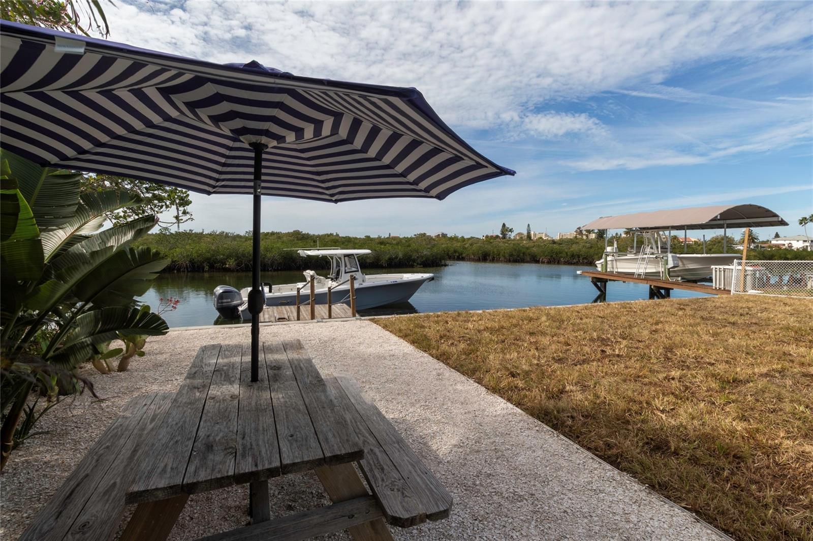 PLEASURE ISLES 4TH ADD - Residential