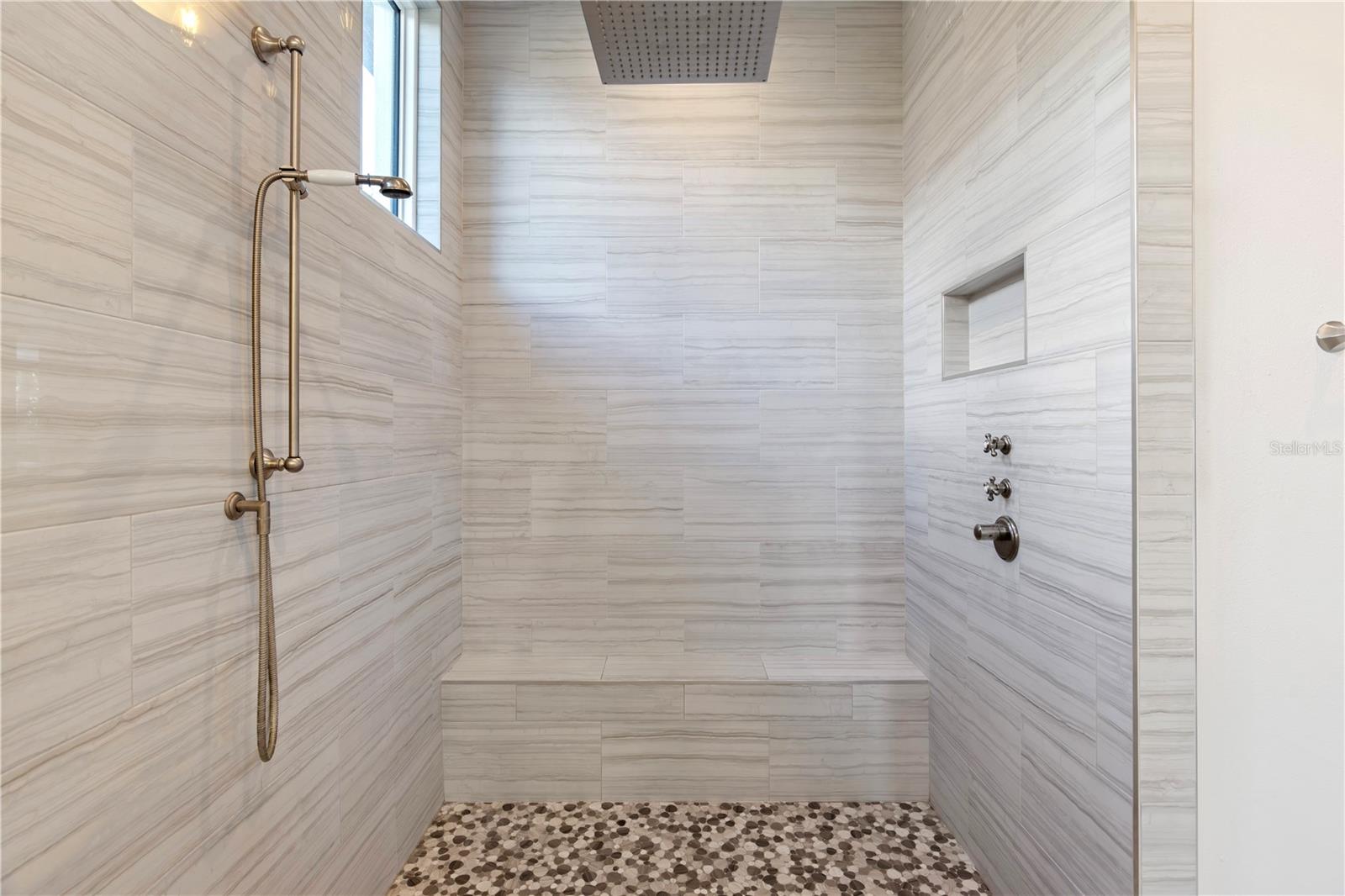 VENEZIA - Residential