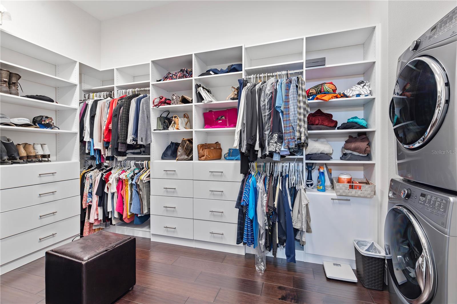 VENEZIA - Residential