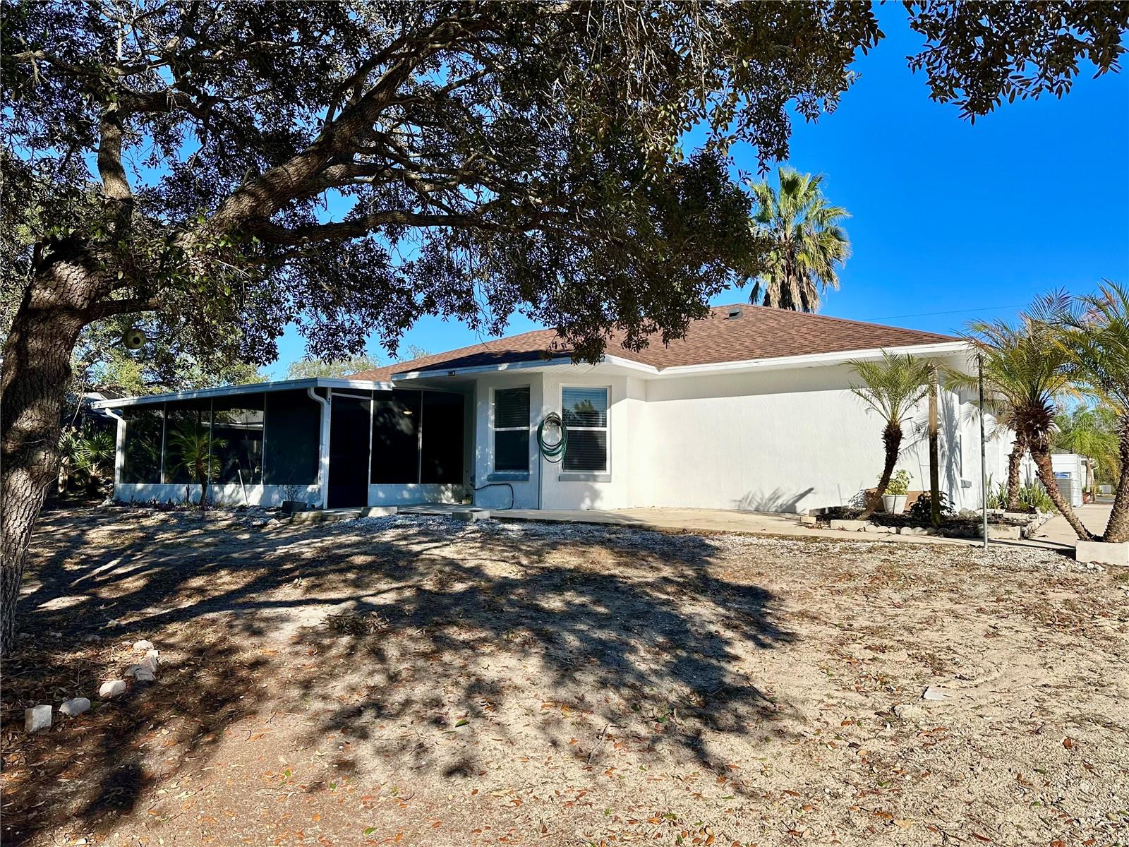 HILLS AVALON - Residential