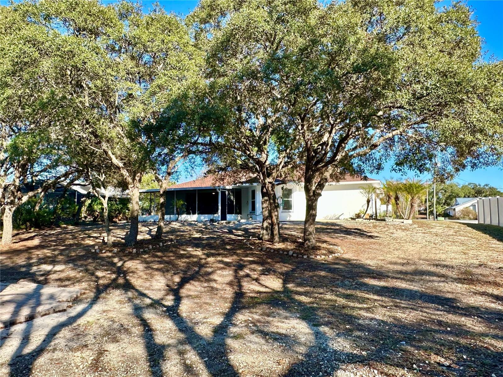 HILLS AVALON - Residential