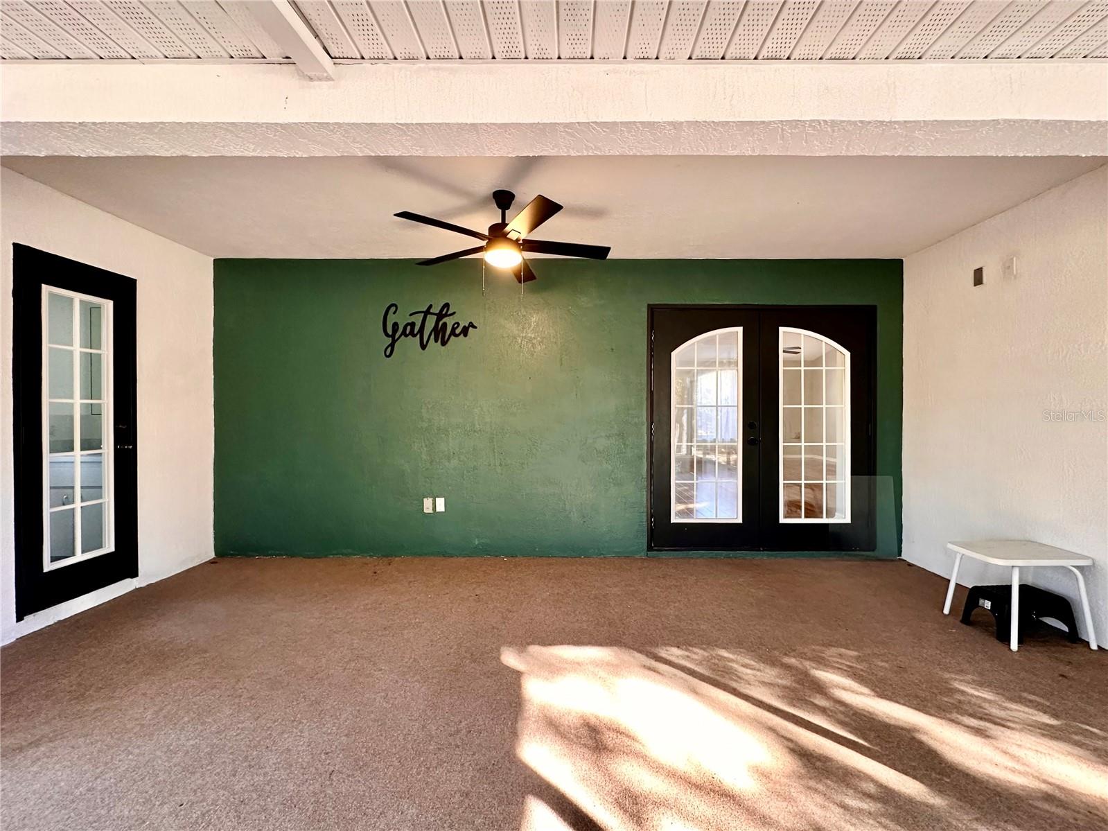 HILLS AVALON - Residential