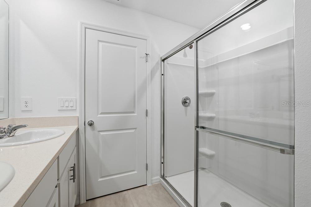 THE TOWNS AT FIRETHORN - Residential