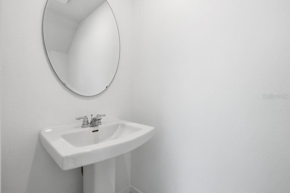 THE TOWNS AT FIRETHORN - Residential