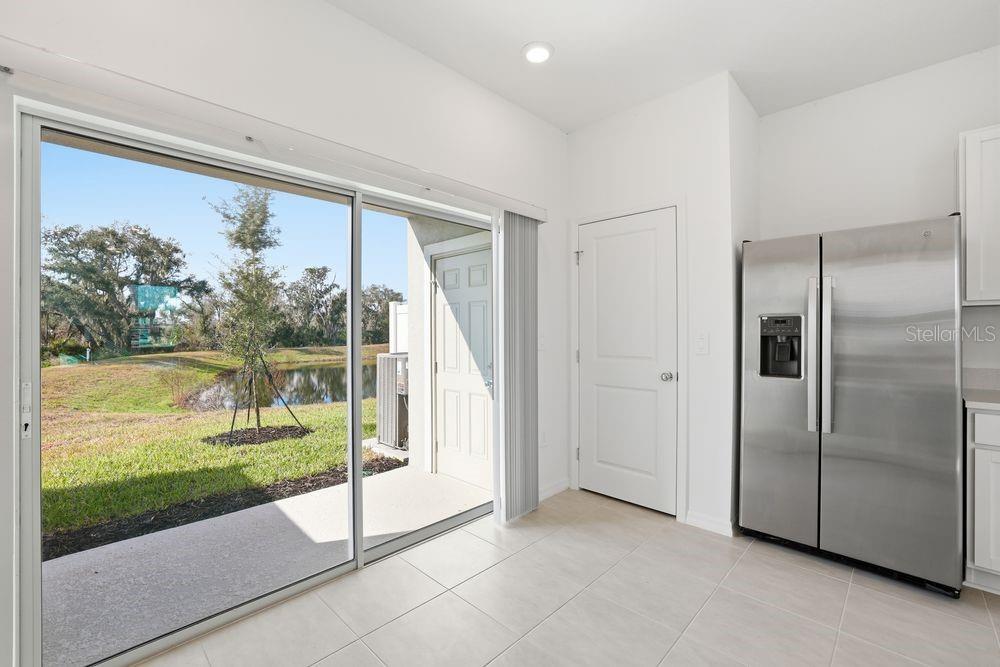 THE TOWNS AT FIRETHORN - Residential