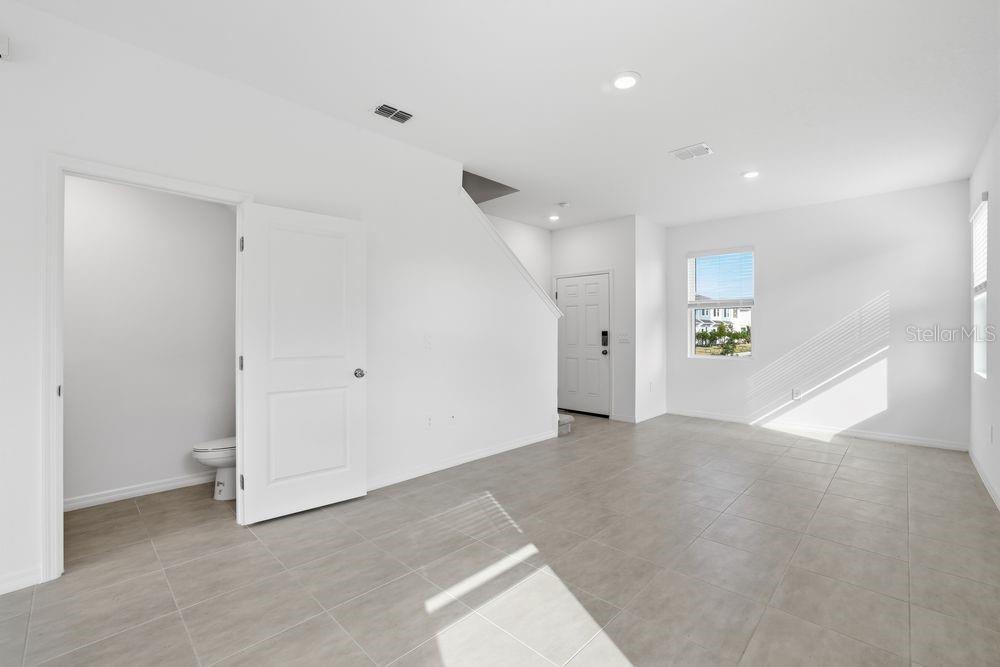 THE TOWNS AT FIRETHORN - Residential