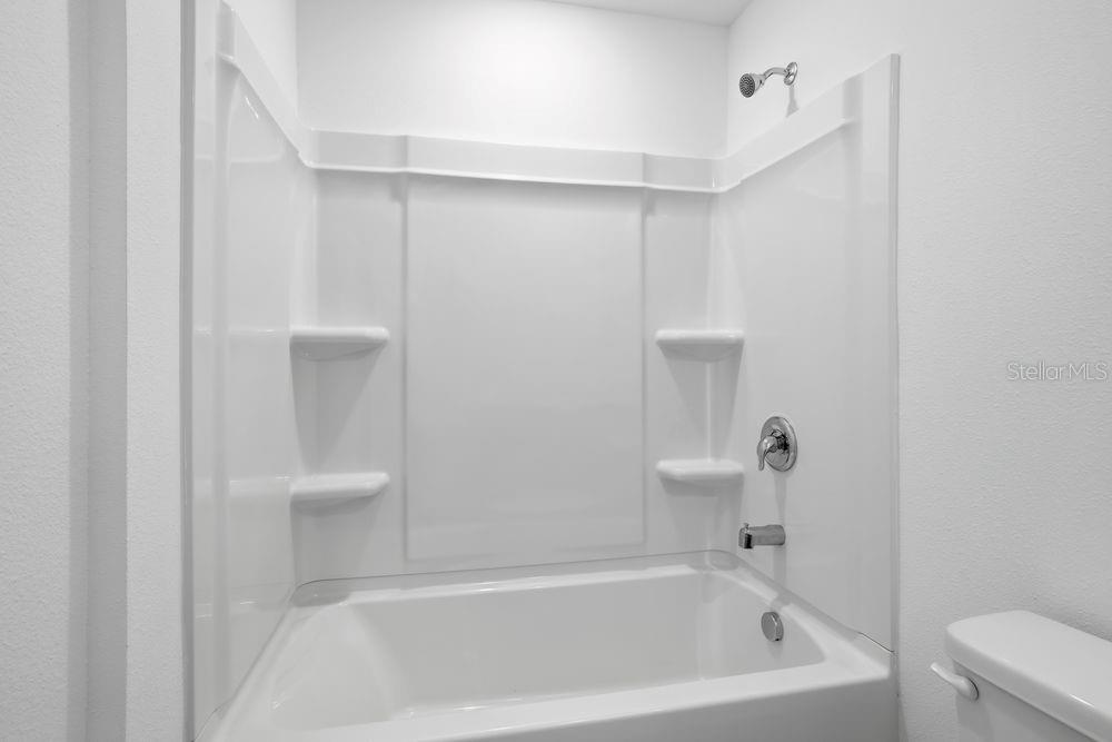 THE TOWNS AT FIRETHORN - Residential