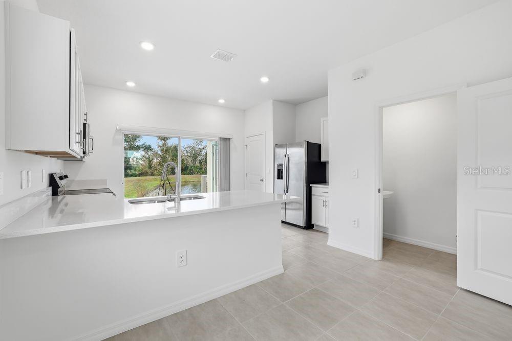 THE TOWNS AT FIRETHORN - Residential