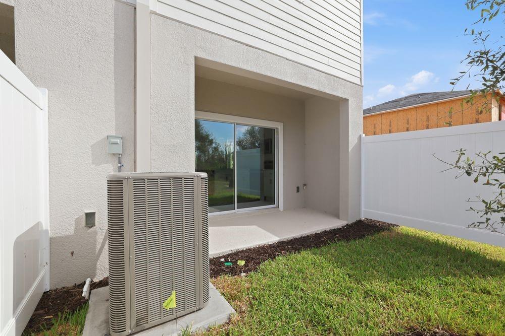 THE TOWNS AT FIRETHORN - Residential