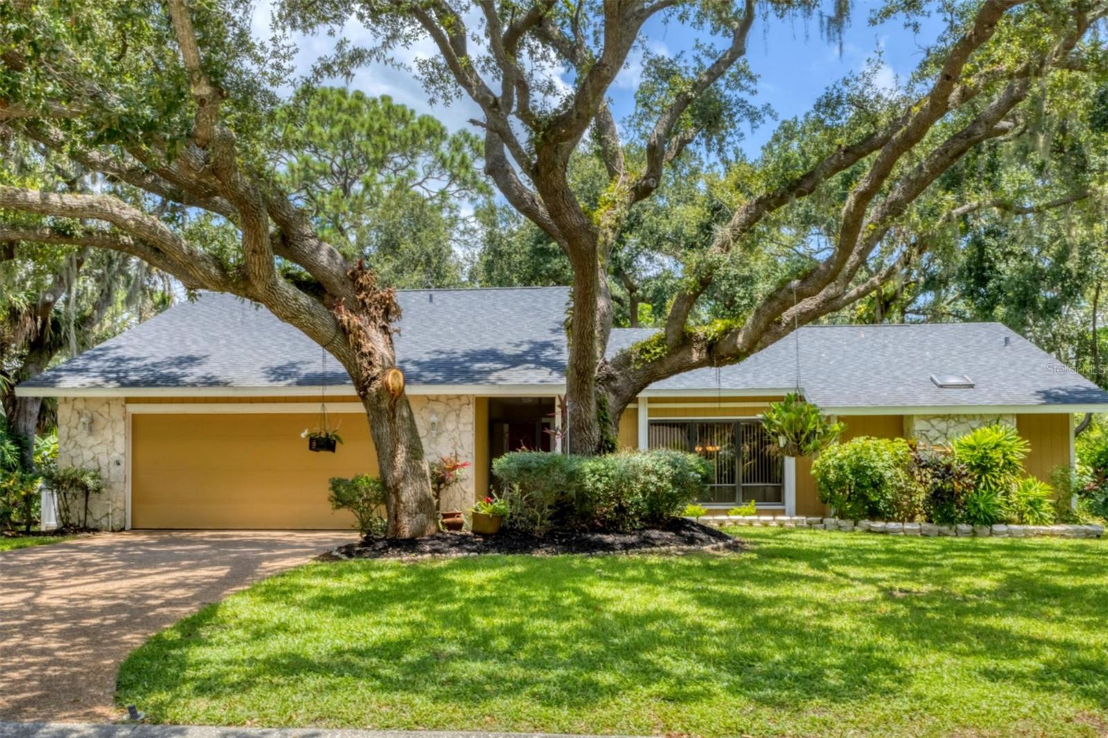 BENT TREE VILLAGE UNIT 2 - Residential