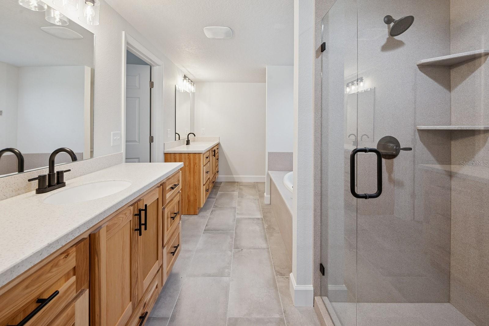 OAKS SUB - Residential