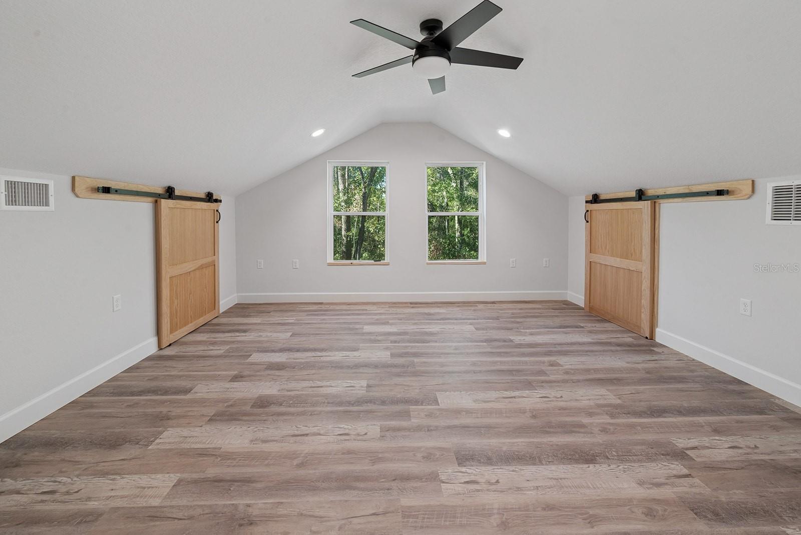 OAKS SUB - Residential