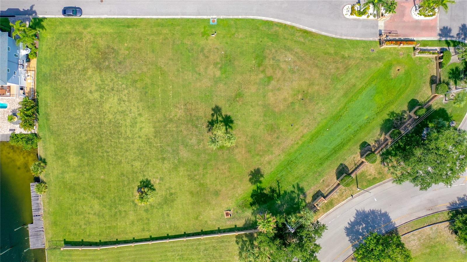 SCHOONER PLACE - Land