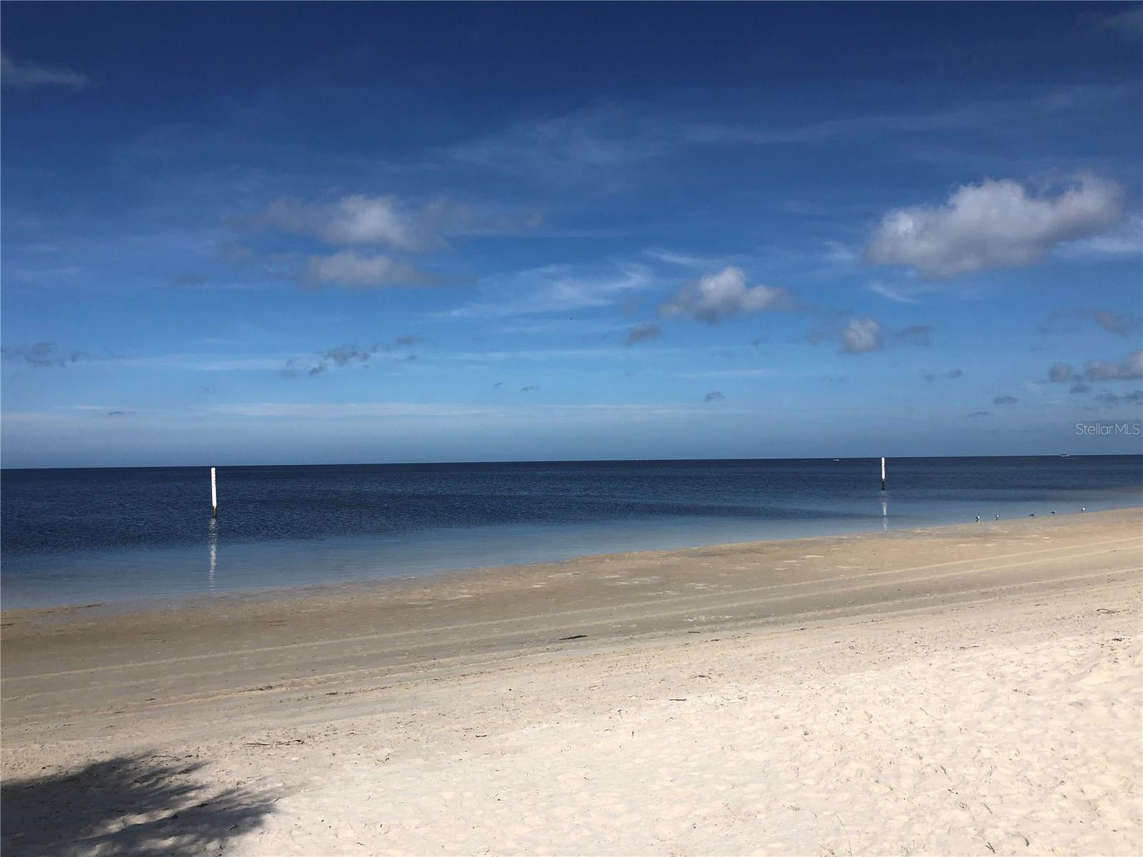 SCHOONER PLACE - Land