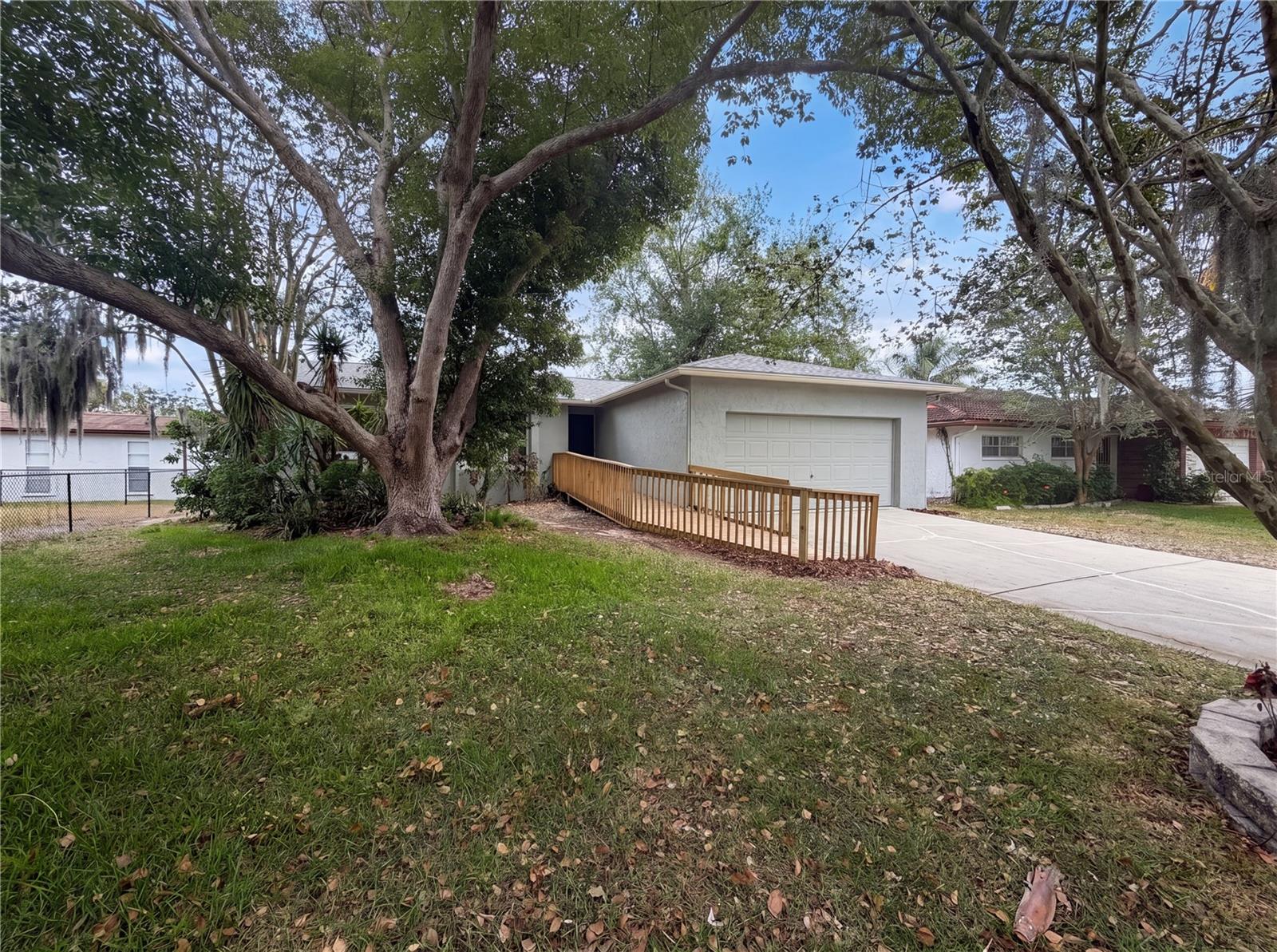 MEADOWS - Residential