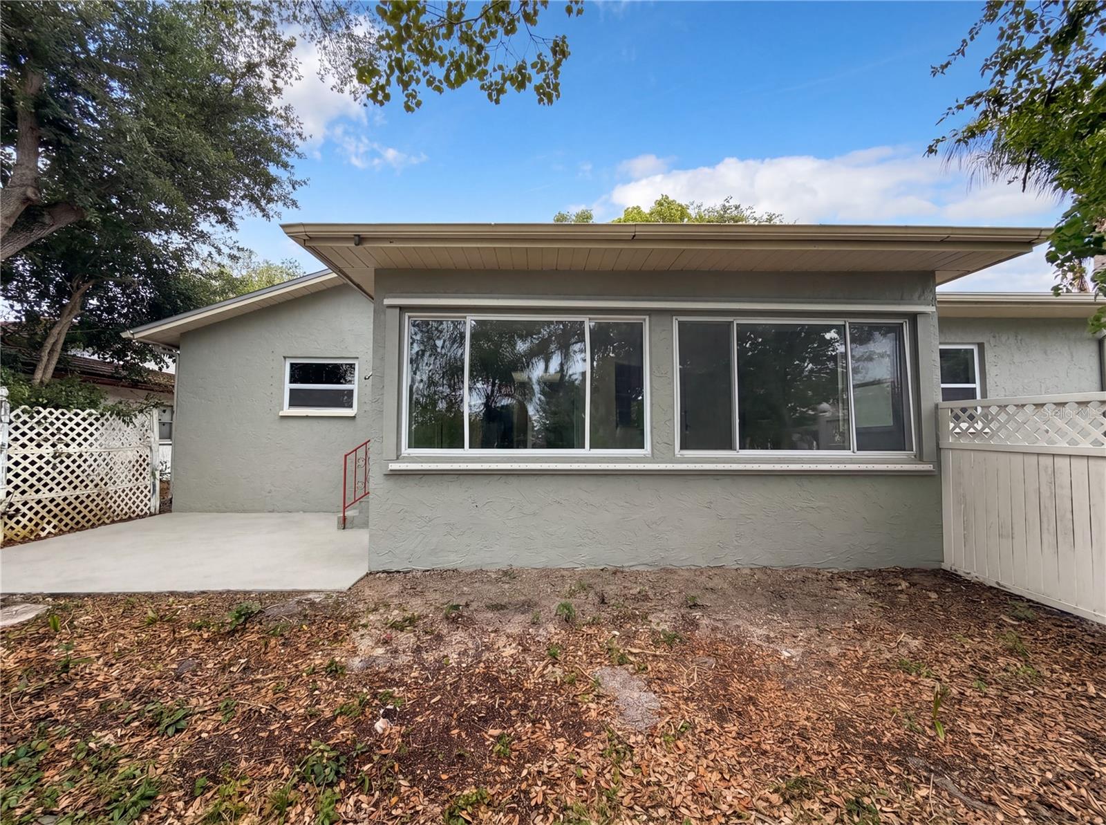 MEADOWS - Residential