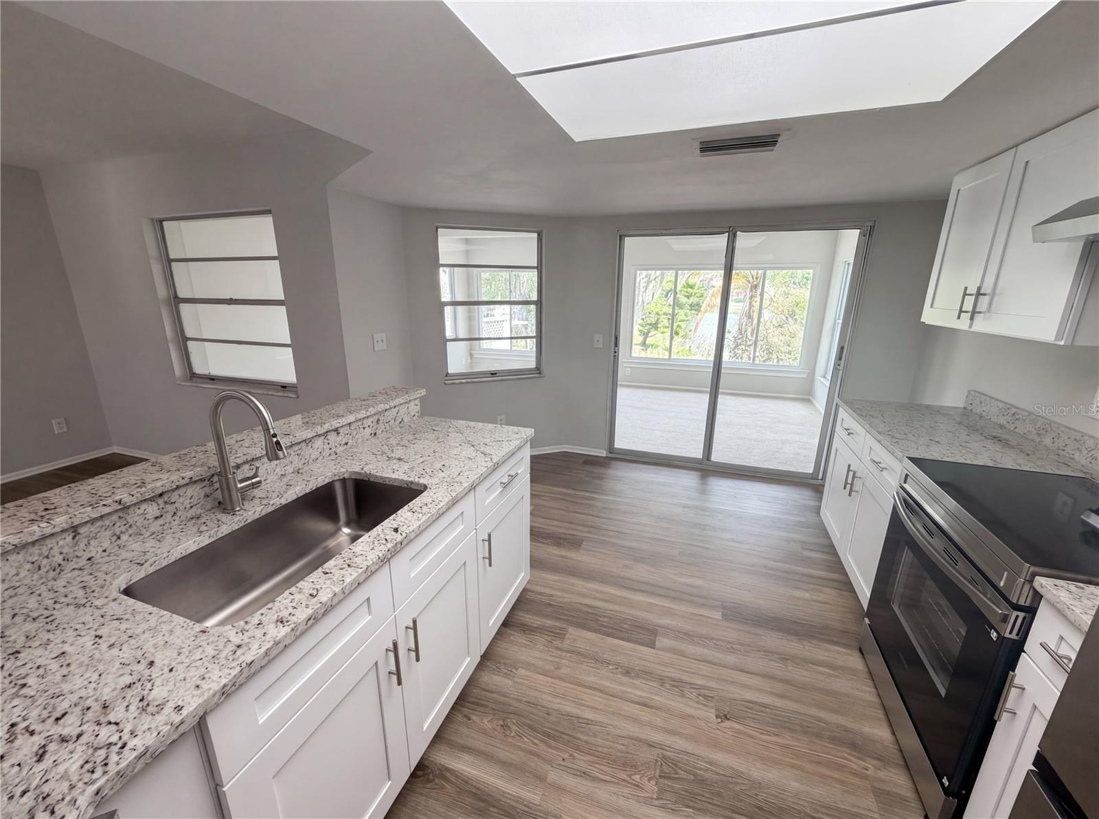 MEADOWS - Residential