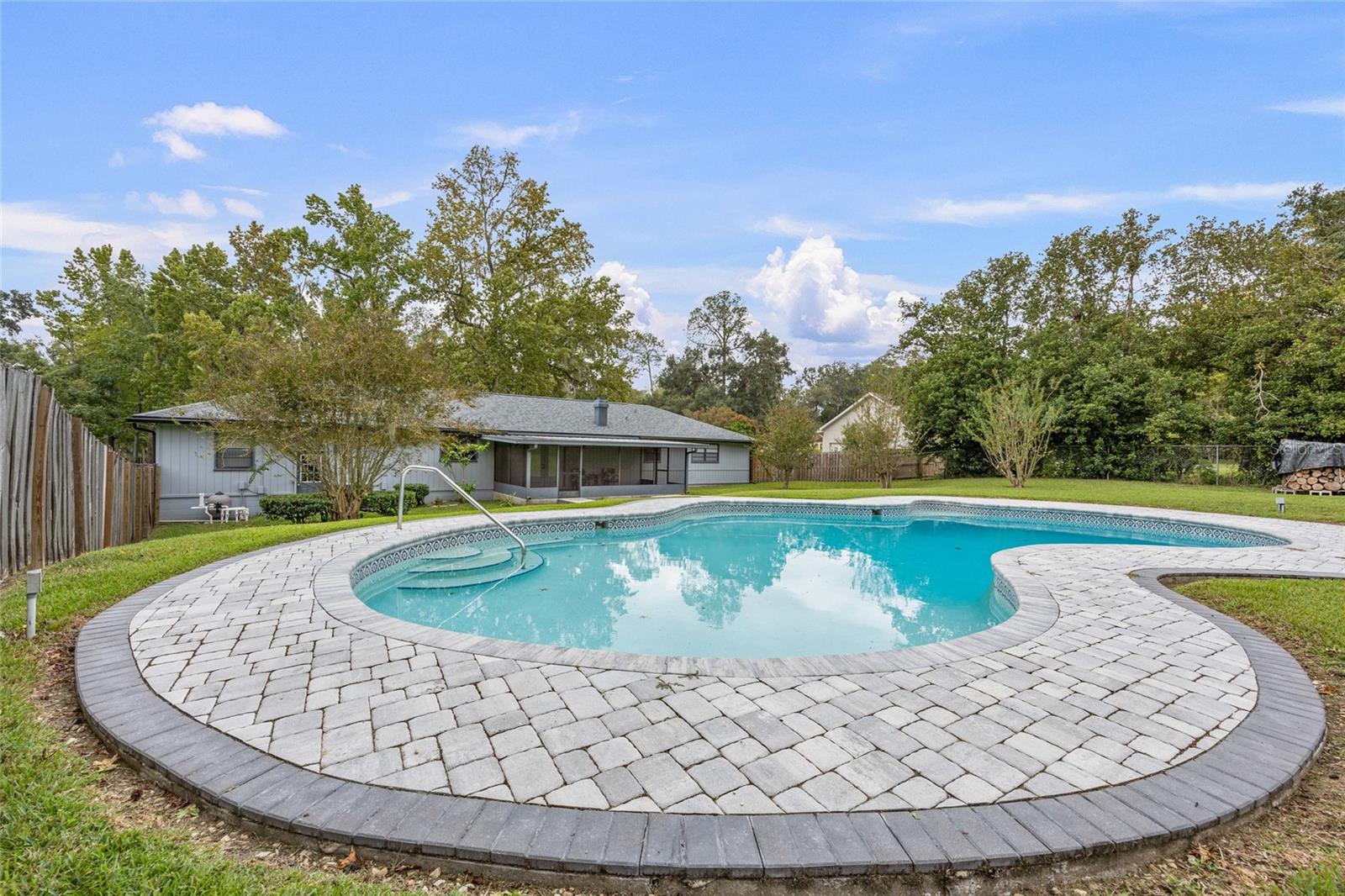 BUCKINGHAM EAST - Residential