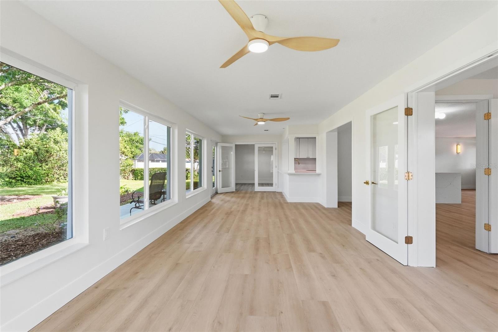 FAIRWAY ESTATES 9TH ADD - Residential