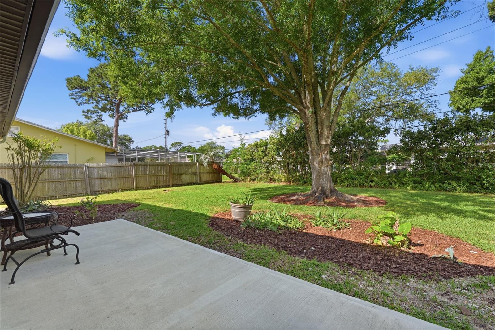 FAIRWAY ESTATES 9TH ADD - Residential