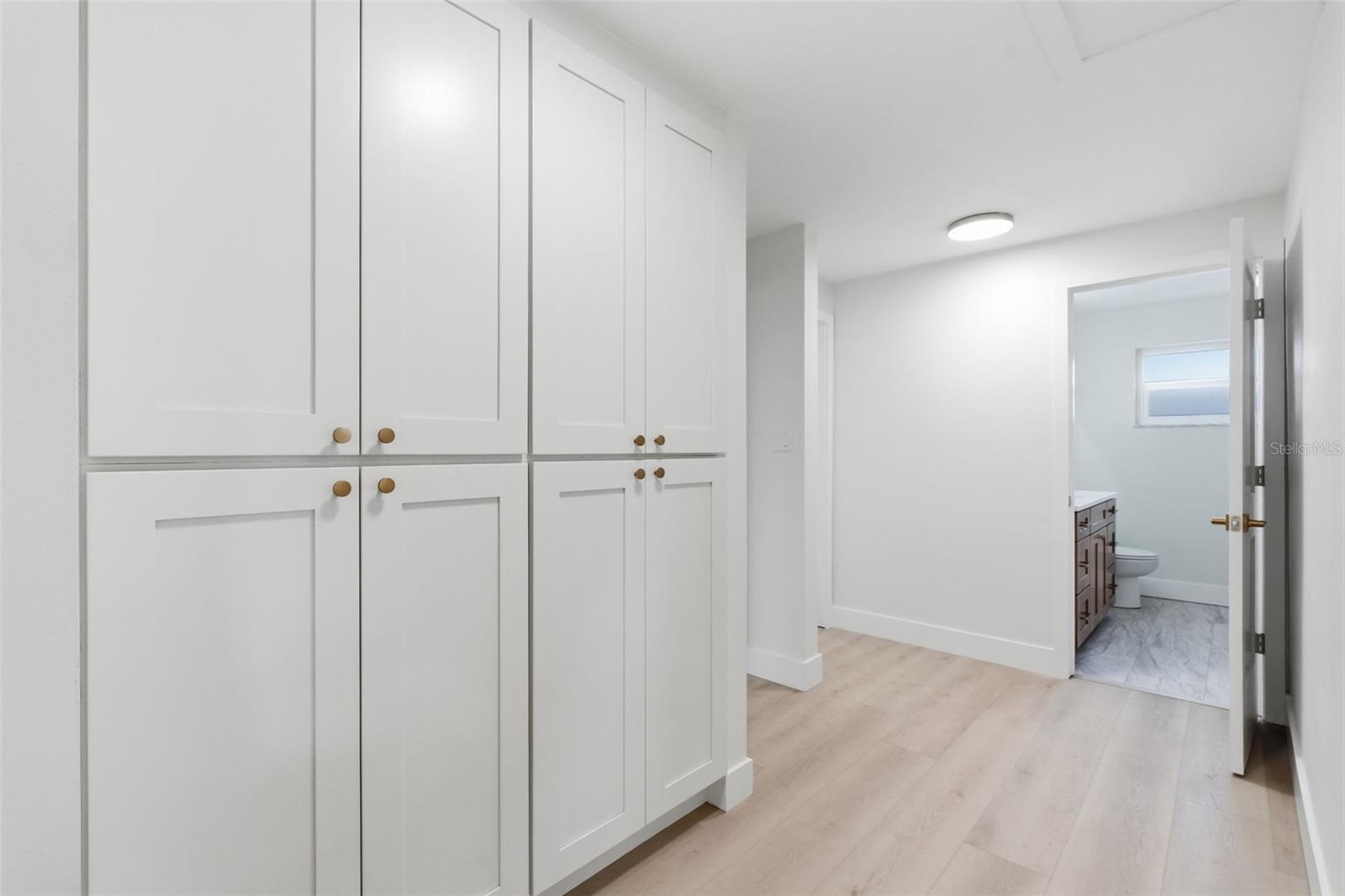 FAIRWAY ESTATES 9TH ADD - Residential