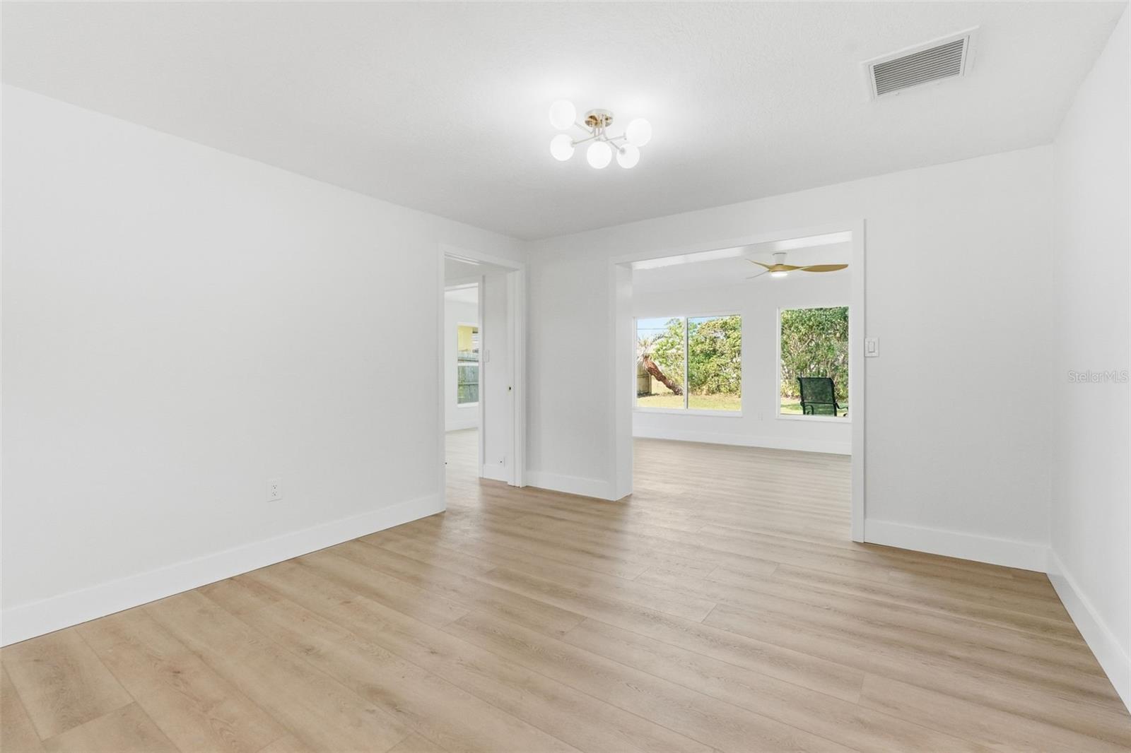 FAIRWAY ESTATES 9TH ADD - Residential