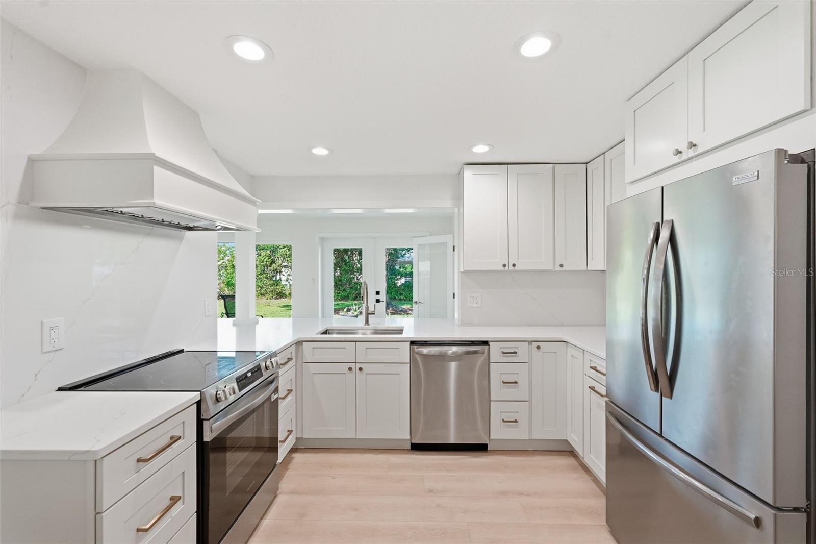 FAIRWAY ESTATES 9TH ADD - Residential