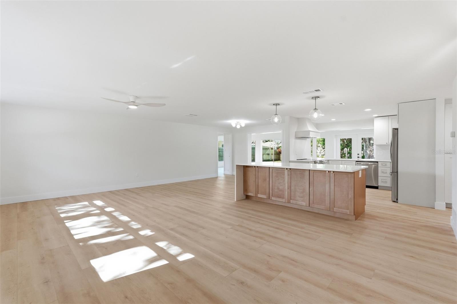 FAIRWAY ESTATES 9TH ADD - Residential