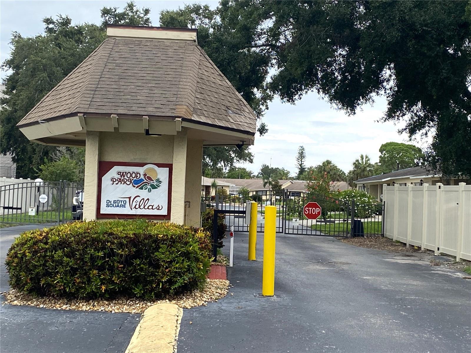 DESOTO SQUARE VILLAS - Residential