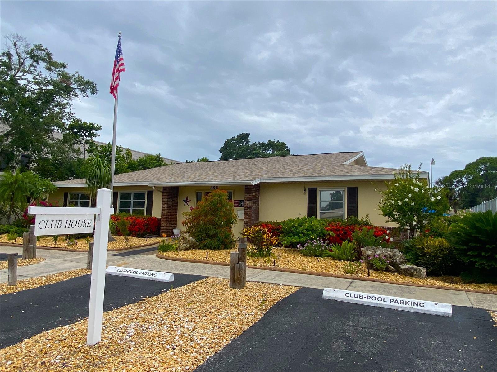 DESOTO SQUARE VILLAS - Residential