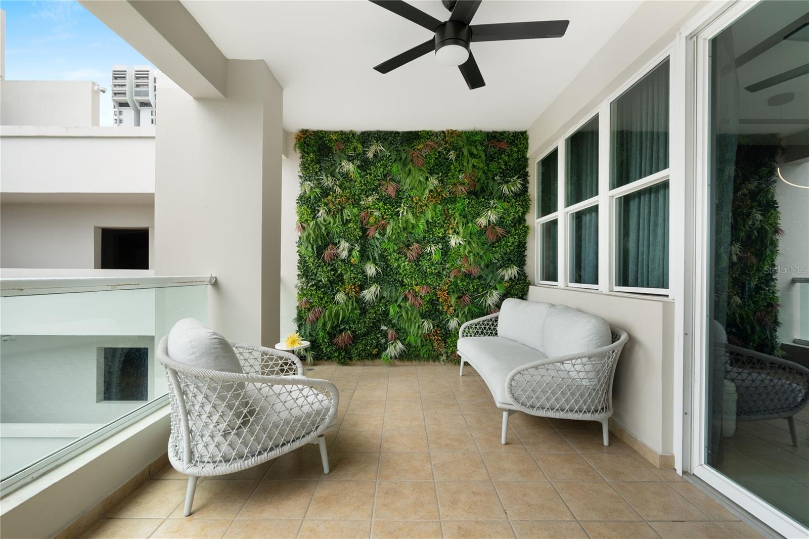 TORRE CIBELES I - Residential Lease