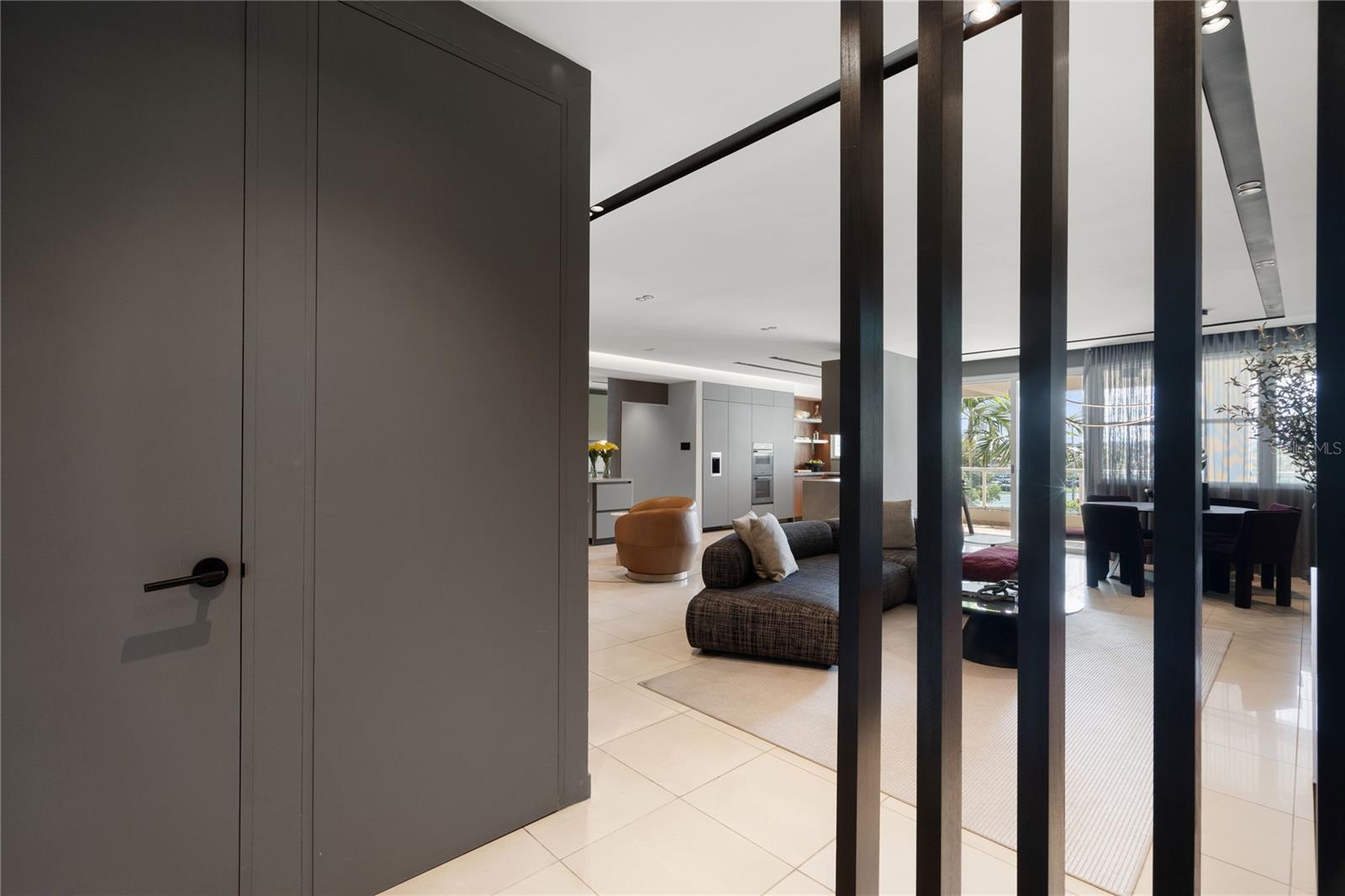 TORRE CIBELES I - Residential Lease