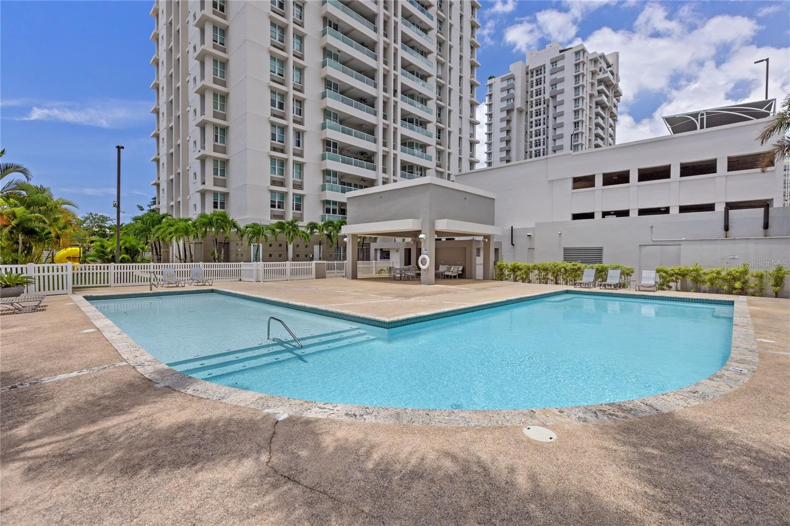 TORRE CIBELES I - Residential Lease