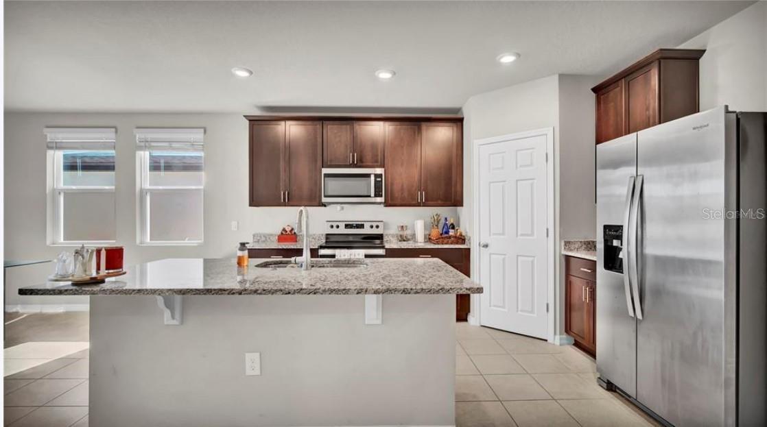 3041 CASSIDY LANE