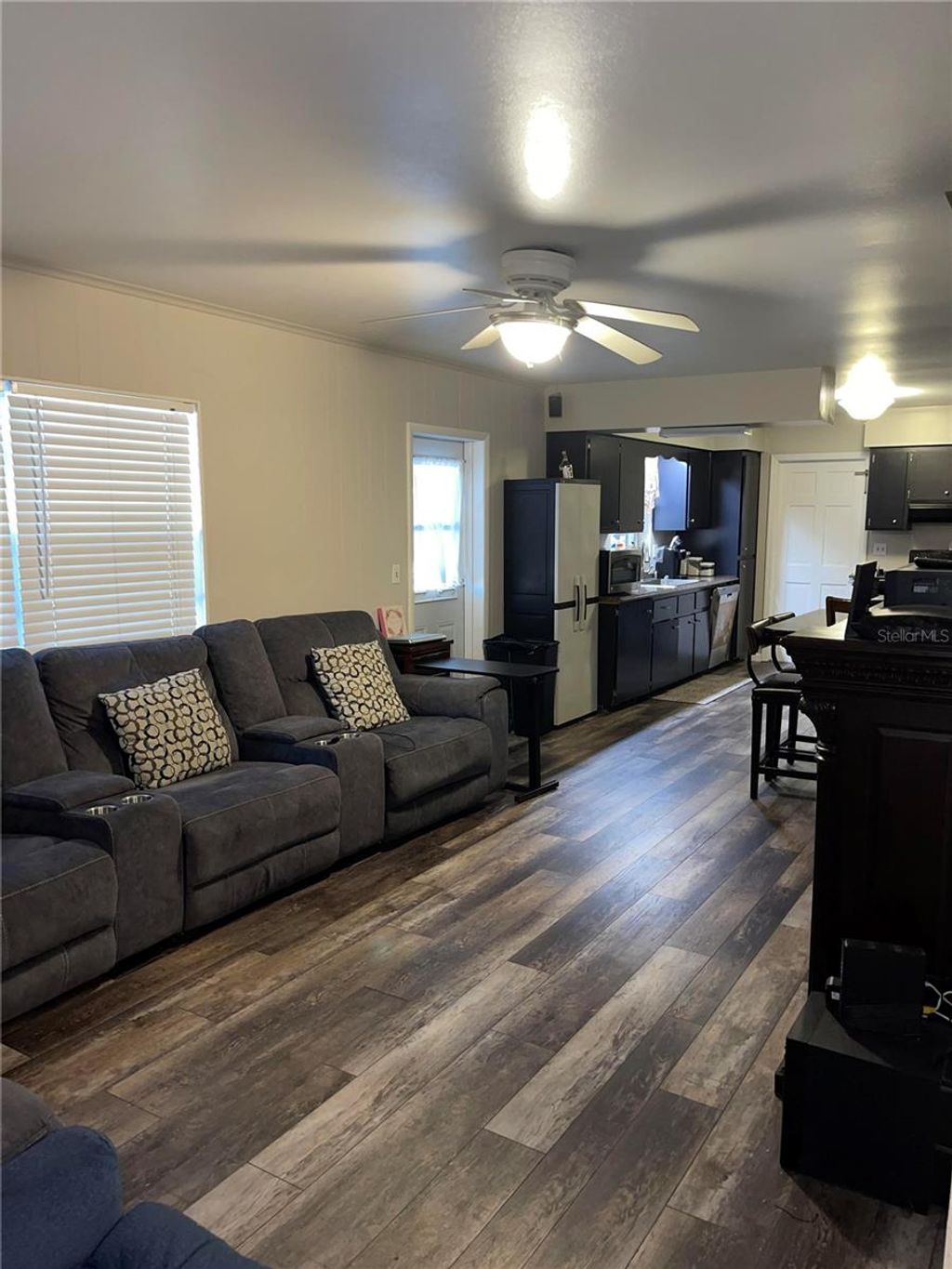 Photo of 1038 Emerald Drive, Brandon, FL 33511 (MLS # R4910616)