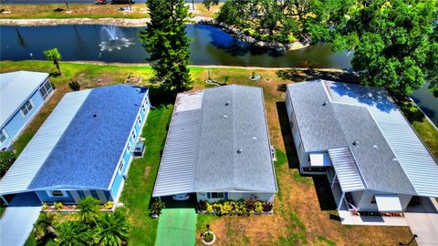 A home in WINTER HAVEN