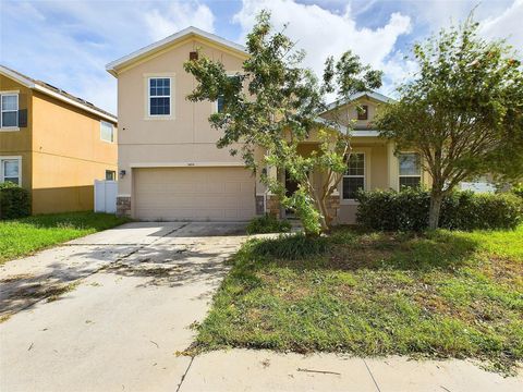 A home in WINTER HAVEN