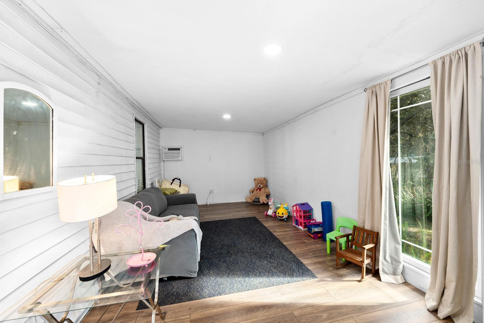 TALISMAN NORTH - Residential