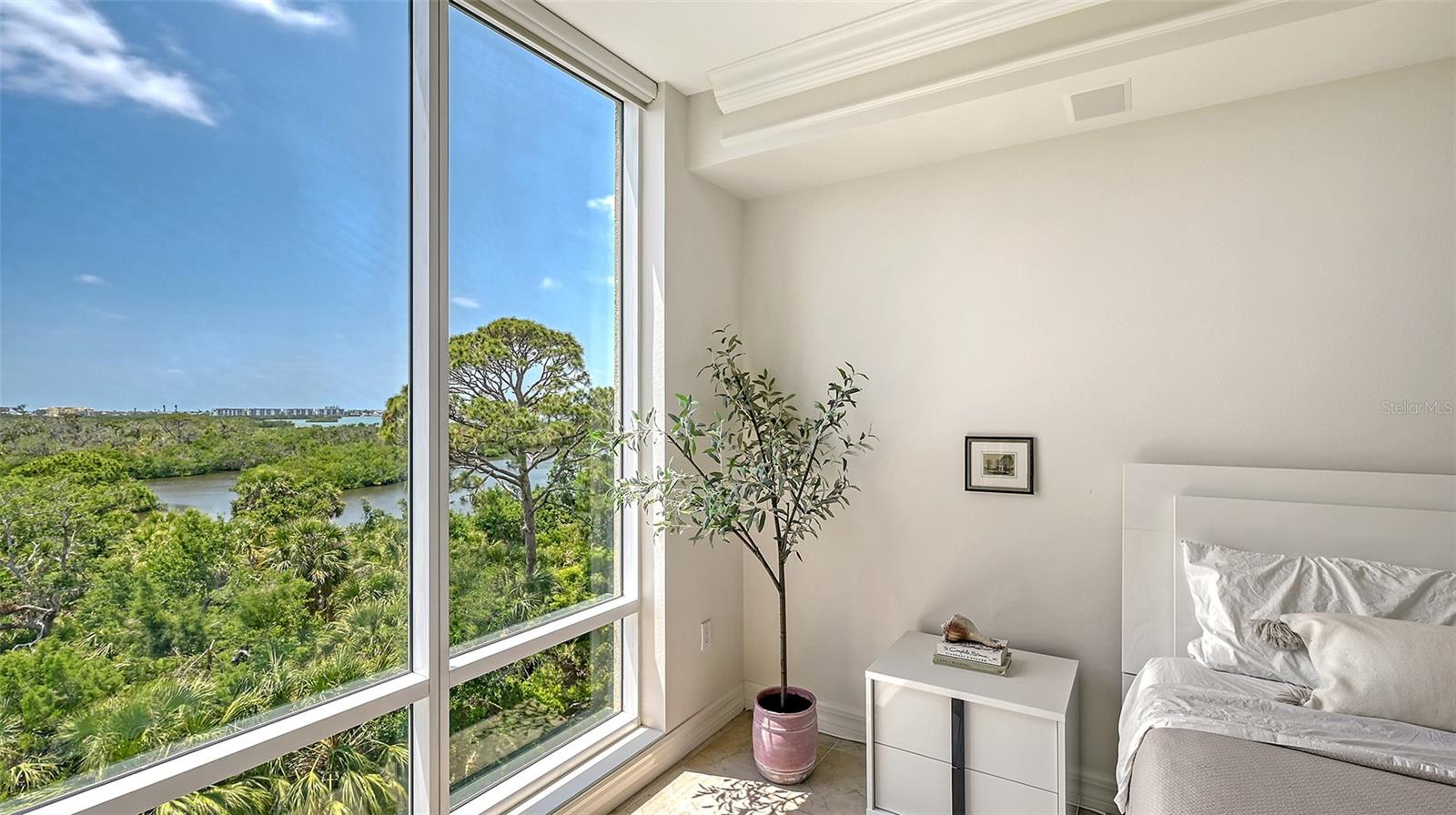 MERIDIAN AT THE OAKS PRESERVE - Residential