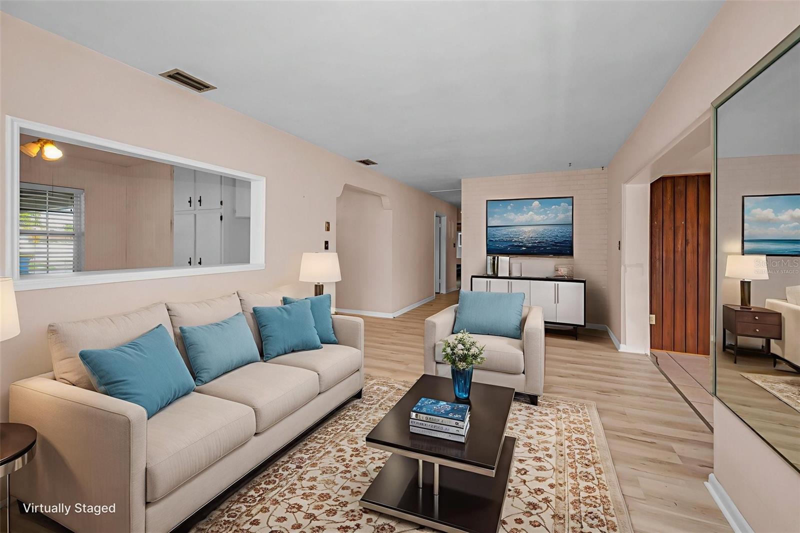 MAGNOLIA COURT - Residential