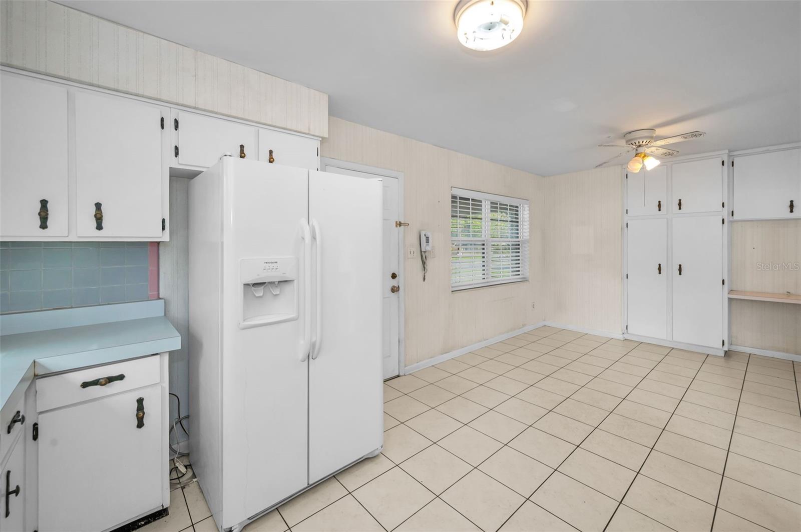 MAGNOLIA COURT - Residential