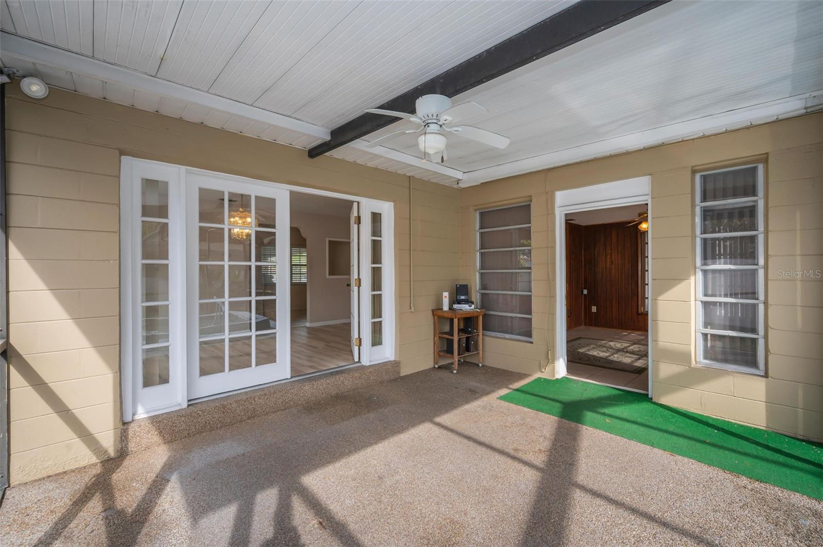 MAGNOLIA COURT - Residential